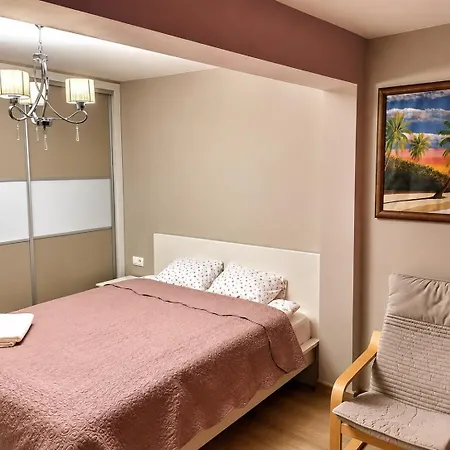 Moncada Apartment